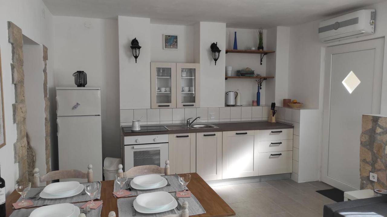 Apartment Loparina ネレジネ エクステリア 写真